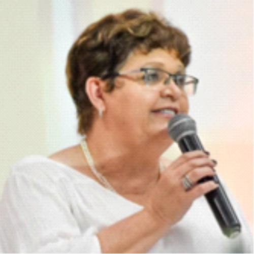  Profa. Dra. Edna Maria Goulart Joazeiro